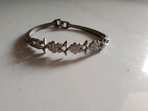 Star Bracelet
