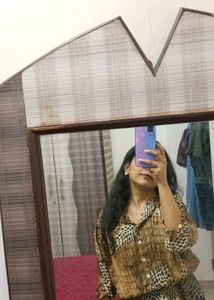 Beautiful Tops At Low Price