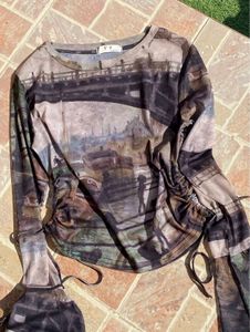 Abstract Print Mesh Top
