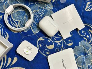 Apple  airpods pro