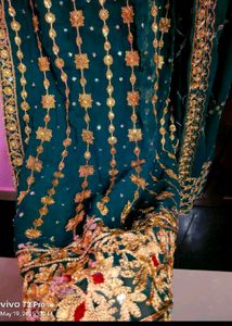 Elegant Green &amp; Gold Embroidered Salwar Kameez