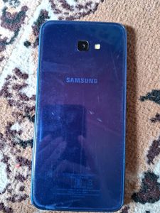Samsung galaxy j24 phone