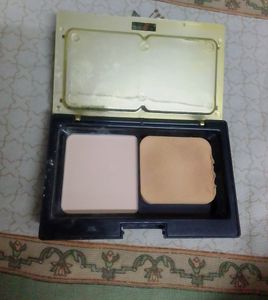 3 in1 Multi Shade Revlon Compact