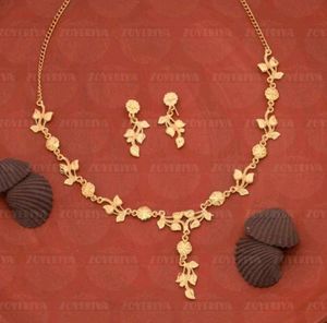 Gold Floral Necklace &amp; Earring Set