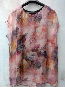 New With Tag Korean Floral Art Long Pullover
