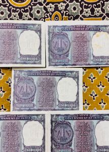 Rare “1977” Rs-1- five Notes in Good condition.