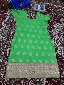 Green Colour Suit Salwar With Heavy Dupatta