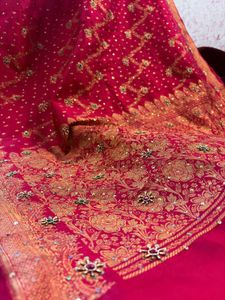 Pure banarsi Pink Embroidered Saree