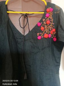 Black Kurti