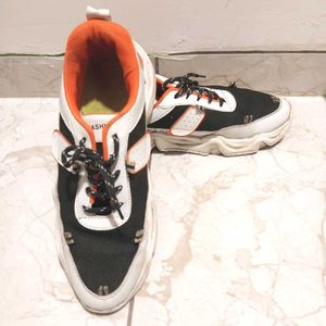 Stylish Fashion Sneakers