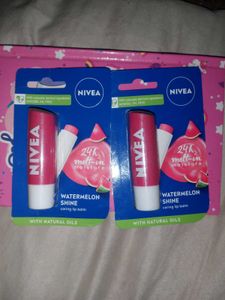 Nivea Watermelon Shine Lip Balm✨