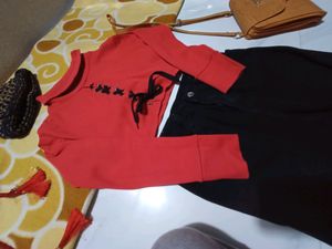 Red Crop Top With Full Sleeves
