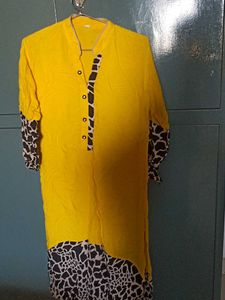 Set Of Two Women Kurta
