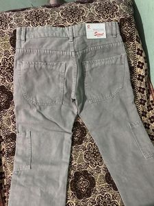 28 Size Baggy Jeans