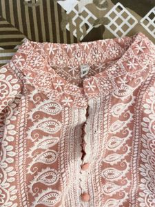 peach chikankari kurti🎀