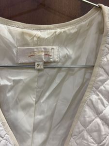 sleeveless jacket for women