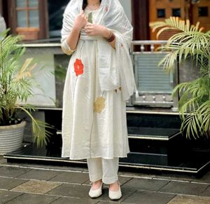 Partywear Thread Work Salwarset For Women
