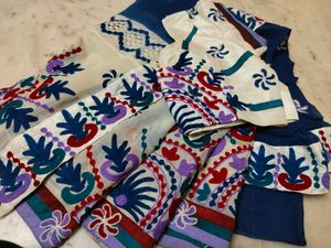 kashmeri embroidery work saree with blouse