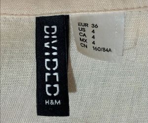 H&amp;M Crop Top - Casual Chic