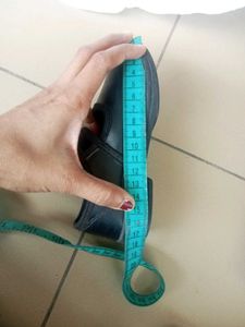 Girls Black School Shoes 8 no