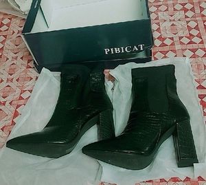 Black Boots