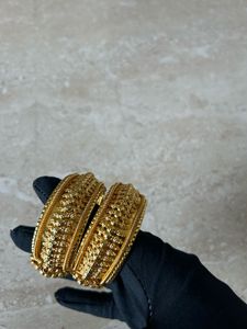 Elegant Gold Bangle Set