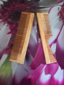 NEEM WOODEN COMBS(2)