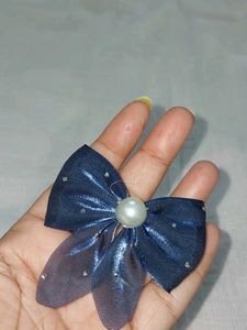 Pearl Bow Hair Clips - Set of 2