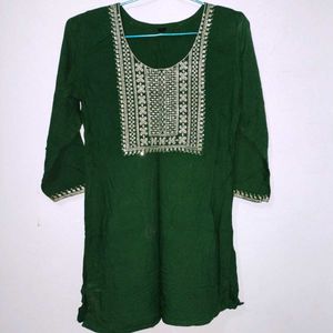 Women Short Green Kurti