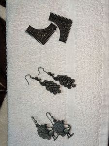 ANTIQUE JEWELLERY