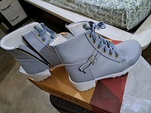 Girls Shoes