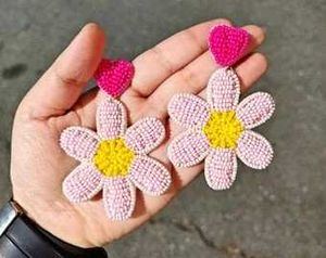 Sunflower Beaded Earrings🌻