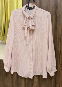 Van Heusen Stripped Shirt