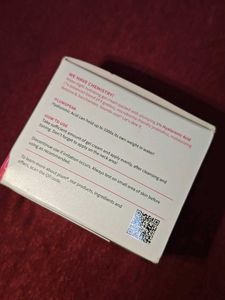 Plum Bulgarian Rose Gel Cream