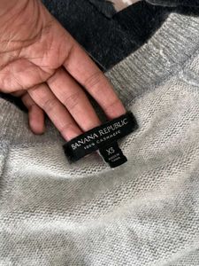 Gray Banana Republic Sweater