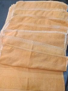 Thick Napkins Orange Colour