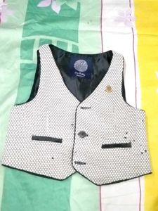 Kids Vase Coat