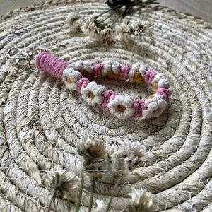 Handmade Macrame Flowers Wristlet Keychain Pink