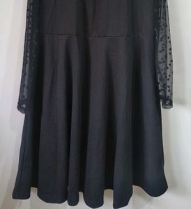 Chic Black Polka Dot Dress