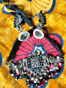New Choker Set