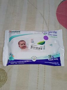 Himalaya Baby + Colorbar Makeup Wipes