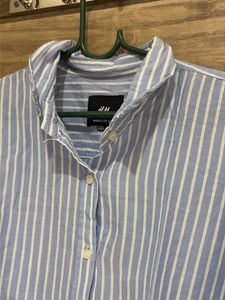 H&amp;M Striped Button-Down Shirt