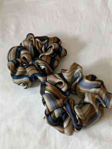 Striped Hair Scrunchies (Set of 2)