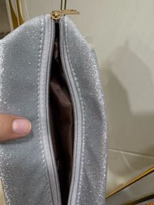 Revlon Pouch