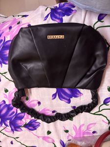 Stylish Black Shoulder Bag