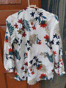Tops From Marie Claire, Size : M