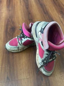 ALDO pink shoes