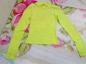 (521)Neon Yellow Mock Neck Top