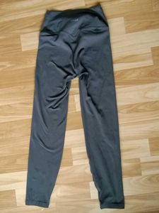 Women Active Wear/leggings