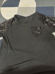 Sequin Sleeve Tee Black Very Pretty